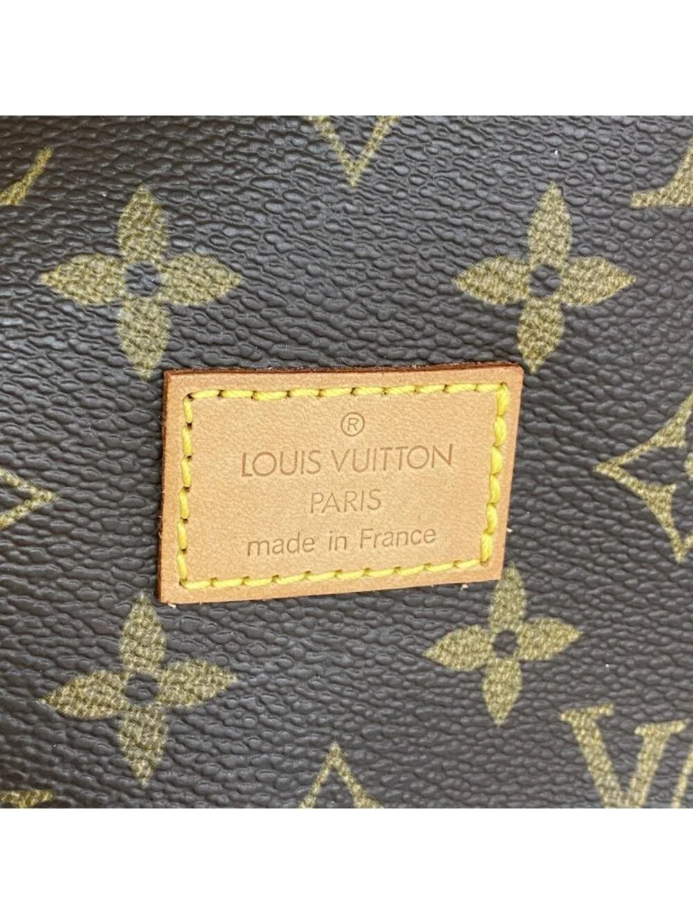 Louis Vuitton Shoulder Bag Monogram Saumur 30 Brown